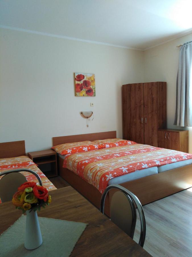 Hotel Privat Sulamit Podhájska Exterior foto