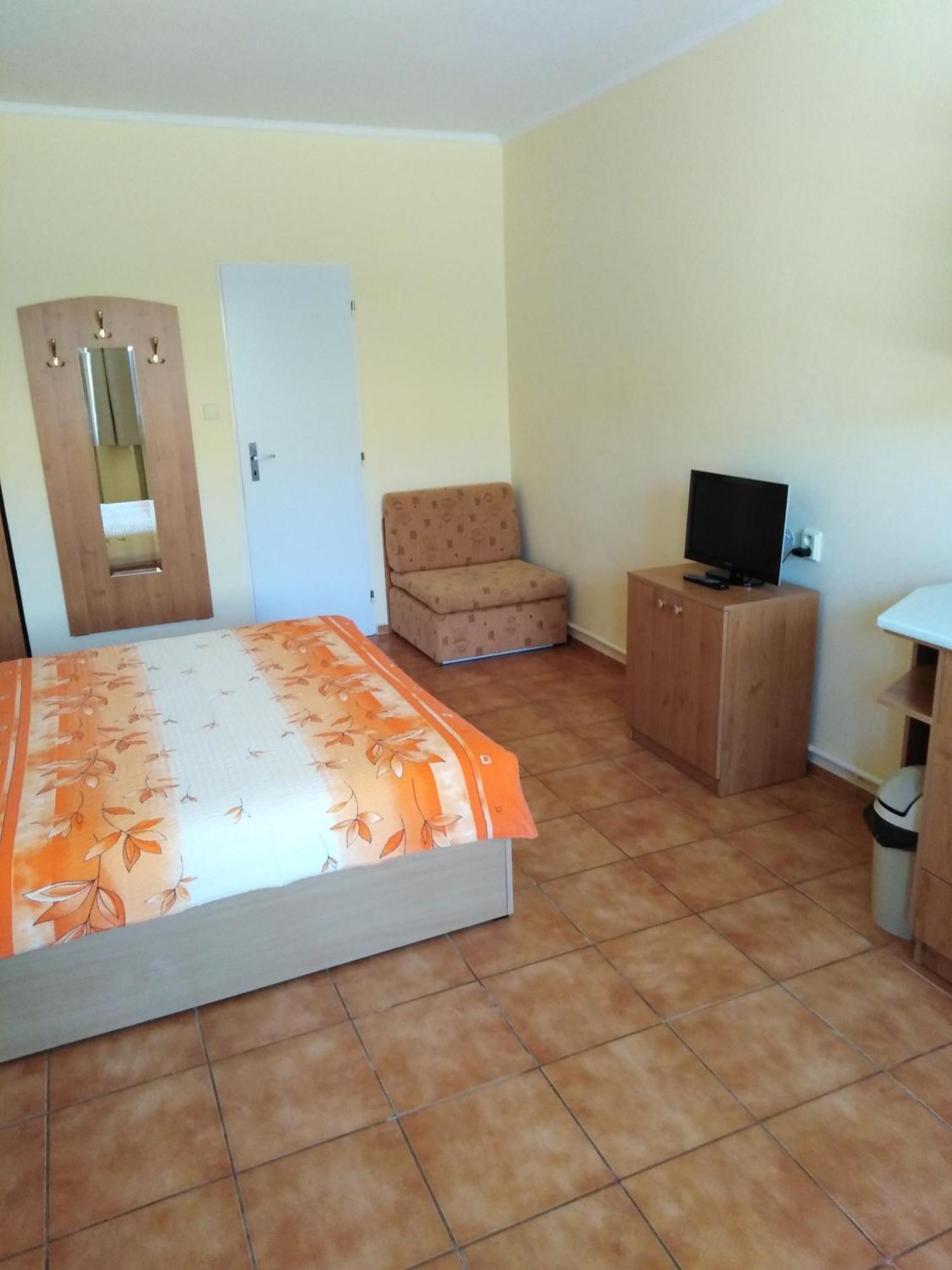 Hotel Privat Sulamit Podhájska Exterior foto